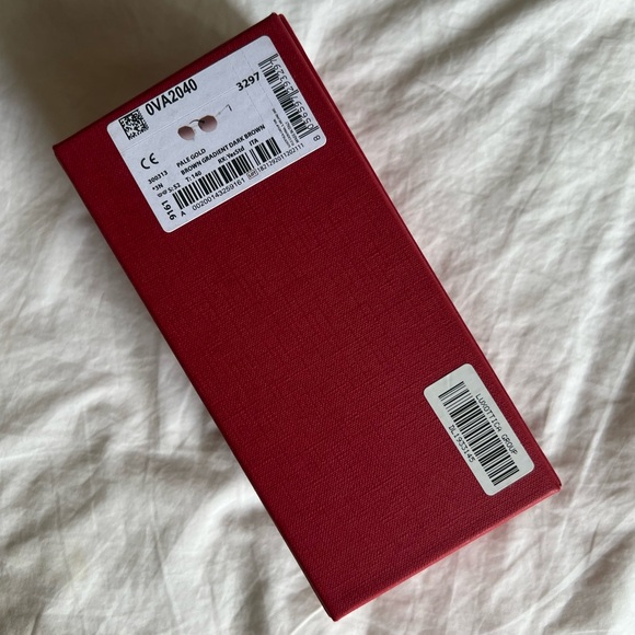 VALENTINO V Logo Octagonal Brown Gradient Glasses w/ Original box, cloth, case - Picture 6 of 6